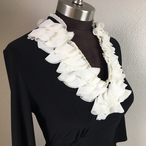 White House Black Market Ruffle Stretch Top - Picture 2 of 7